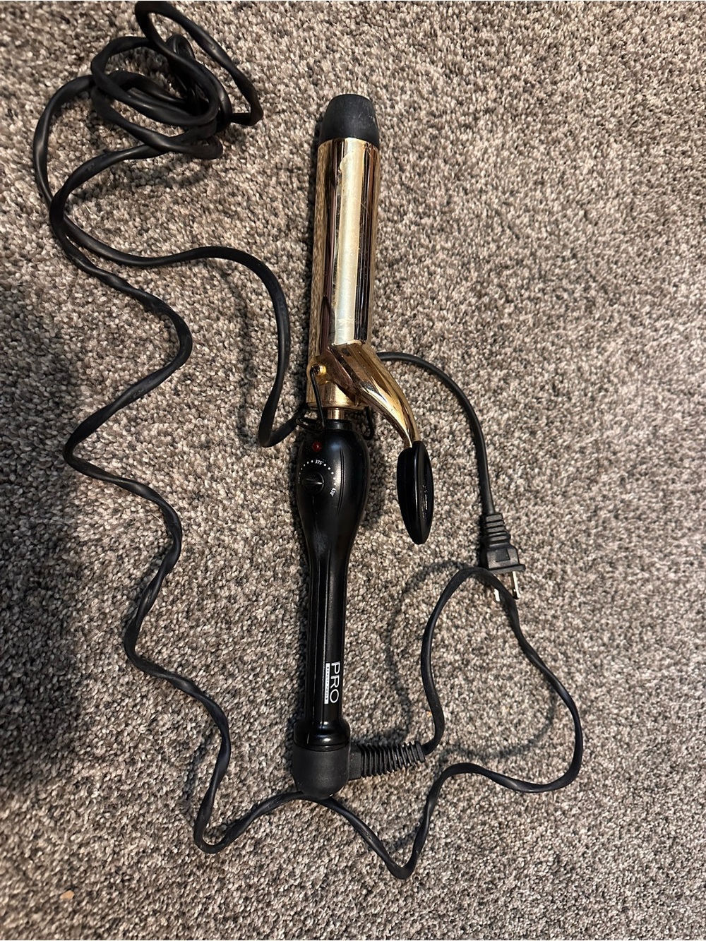 1.25 Professional Beauty Tools Gold and Black Curling Iron – Salon-Style Styling